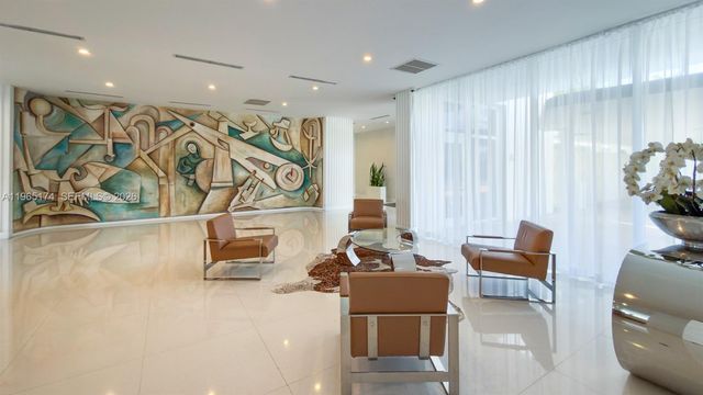 6450 Collins Ave 202, Miami Beach, FL 33141