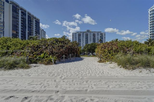 6450 Collins Ave 202, Miami Beach, FL 33141
