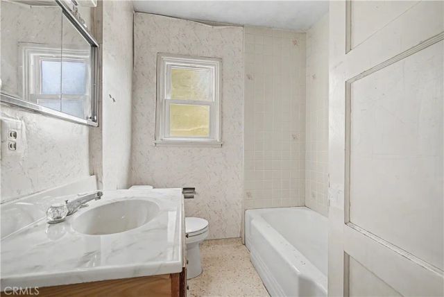 8408 Keokuk Avenue, Winnetka, CA 91306