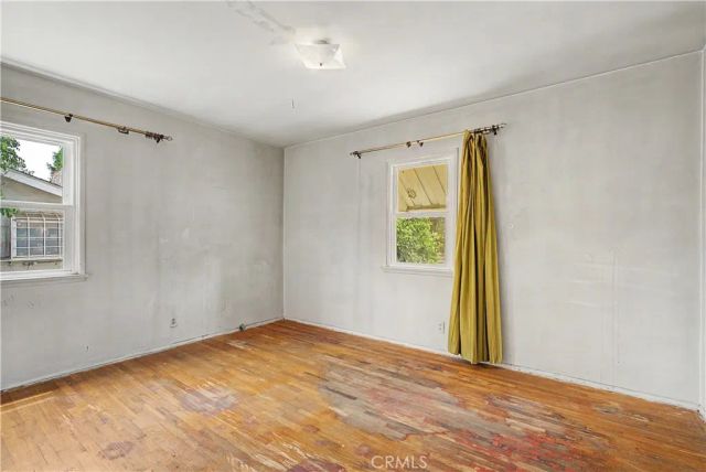 8408 Keokuk Avenue, Winnetka, CA 91306