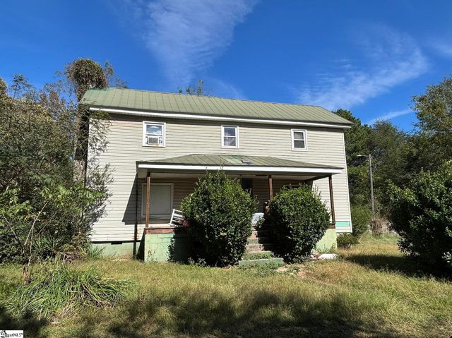 3696 N 14 Highway, Greer, SC 29651