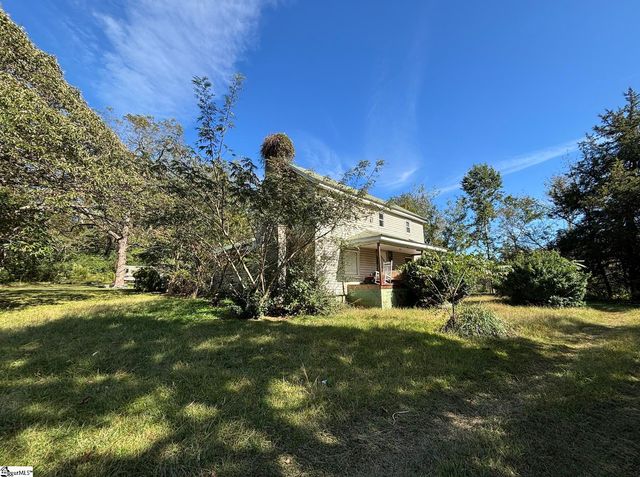 3696 N 14 Highway, Greer, SC 29651