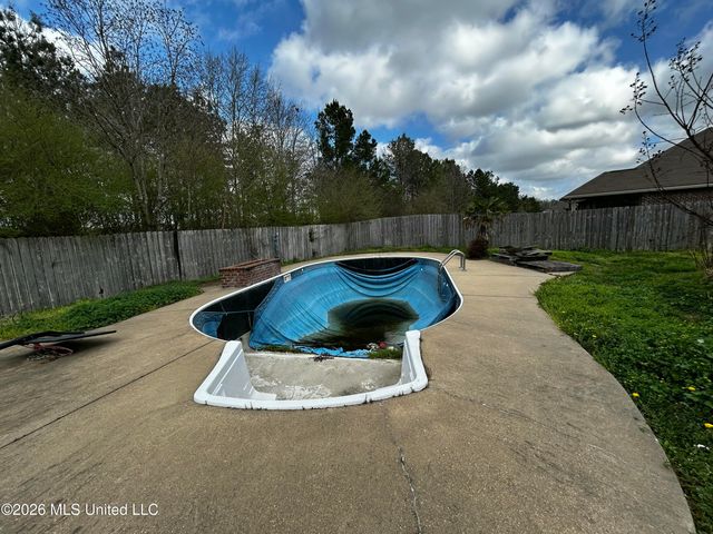 504 Parker Drive, Byram, MS 39272