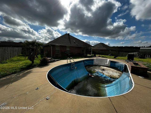 504 Parker Drive, Byram, MS 39272