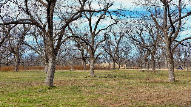 1700 Cirrus Loop, Granbury, TX 76049