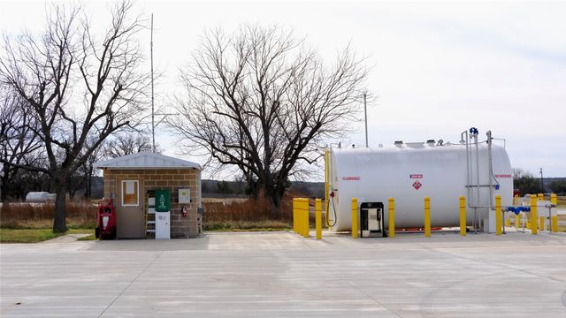 1700 Cirrus Loop, Granbury, TX 76049