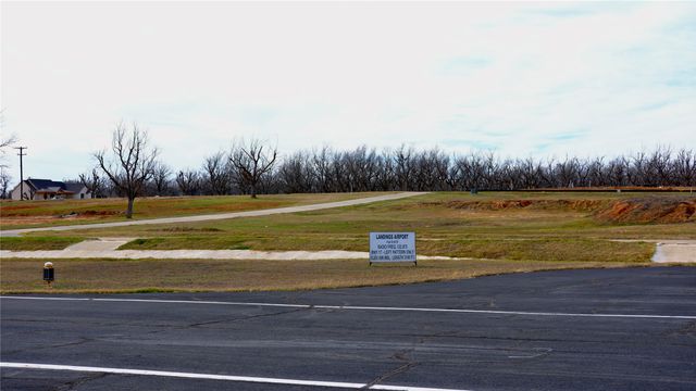 1700 Cirrus Loop, Granbury, TX 76049