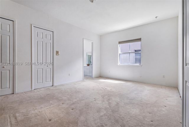 16637 SW 81st Ter, Miami, FL 33193