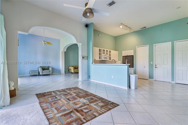 16637 SW 81st Ter, Miami, FL 33193
