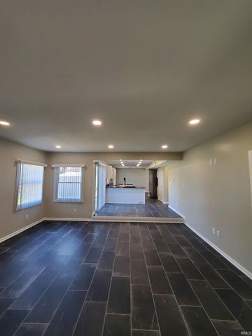 3728 N Washington Road, Fort Wayne, IN 46802