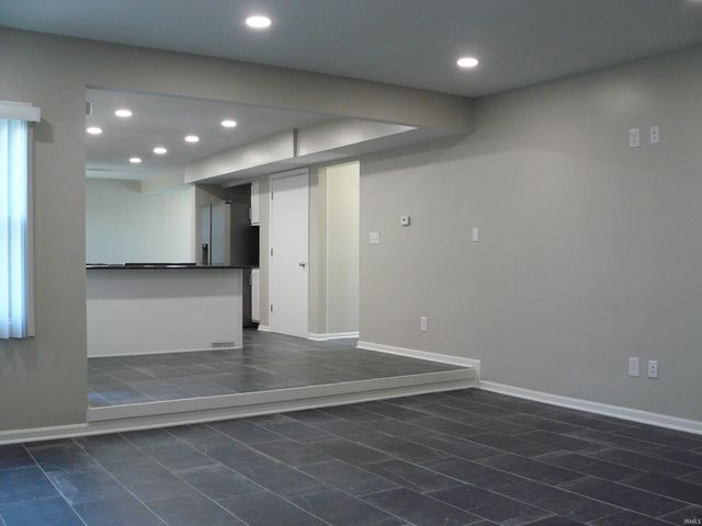 3728 N Washington Road, Fort Wayne, IN 46802