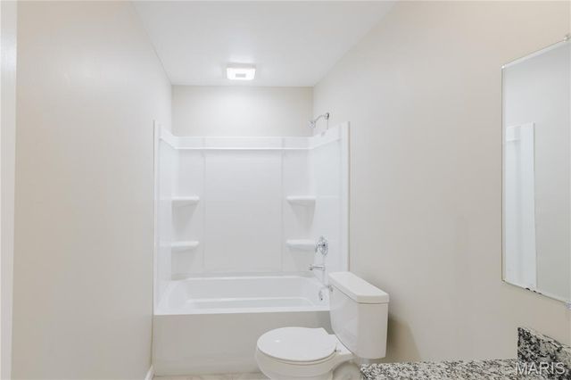 305 E Kathleen Street, Sikeston, MO 63801