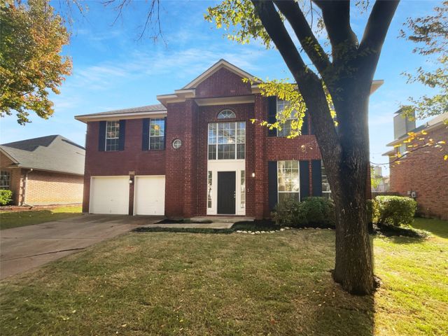 5420 Blue Water Lake Drive, Fort Worth, TX 76137