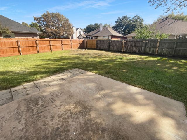 5420 Blue Water Lake Drive, Fort Worth, TX 76137