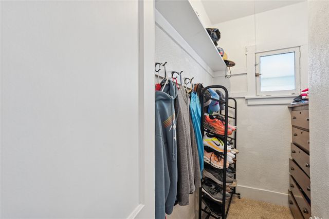 829 29th Street, Des Moines, IA 50312