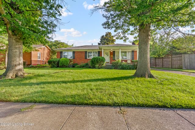 7013 Sun Valley Dr, Louisville, KY 40272