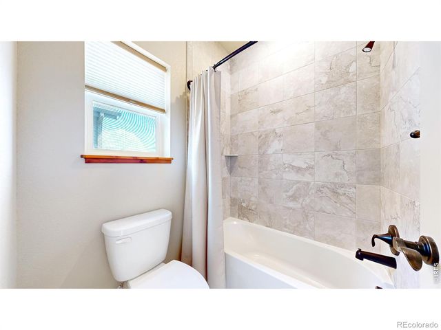 306 Dorothy Drive, Berthoud, CO 80513