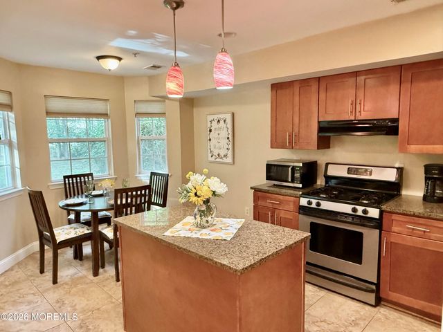 2707 Greenspire Court 2707, Toms River, NJ 08755