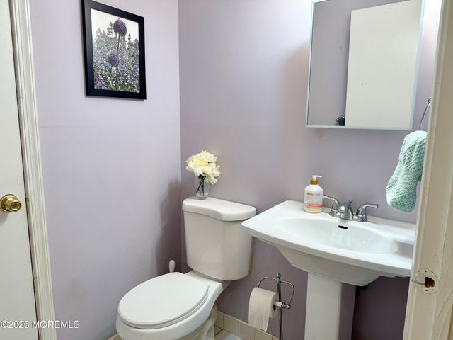 2707 Greenspire Court 2707, Toms River, NJ 08755