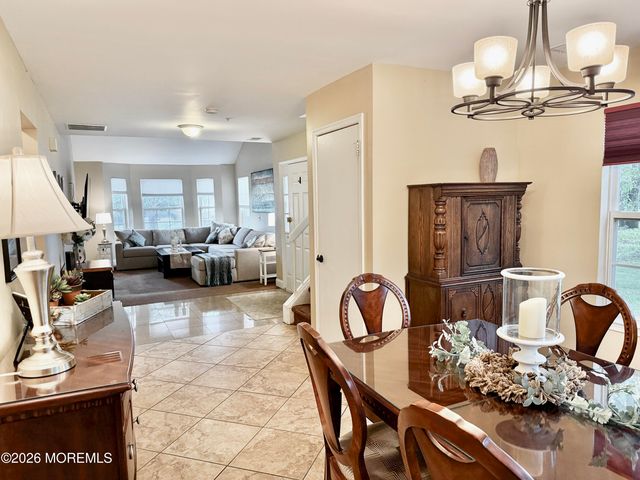 2707 Greenspire Court 2707, Toms River, NJ 08755
