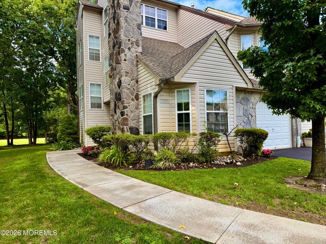2707 Greenspire Court 2707, Toms River, NJ 08755