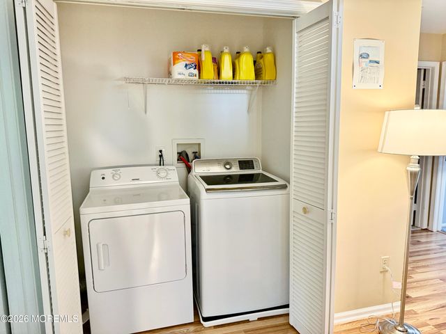 2707 Greenspire Court 2707, Toms River, NJ 08755