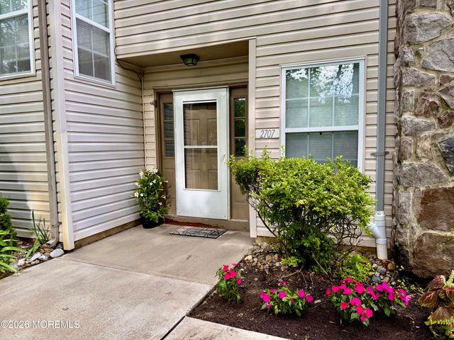 2707 Greenspire Court 2707, Toms River, NJ 08755