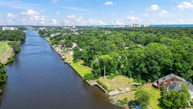 942 Old Bridge Rd., Myrtle Beach, SC 29572