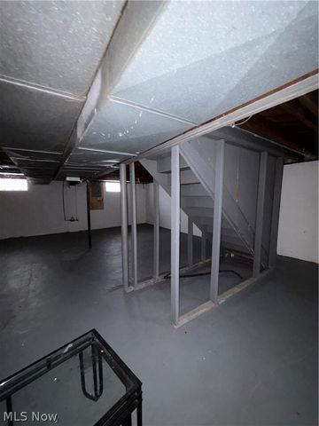 703 Palmer Avenue, Youngstown, OH 44502