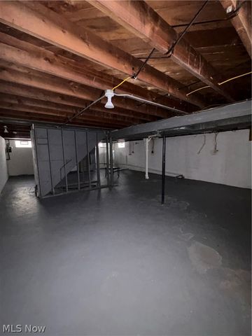 703 Palmer Avenue, Youngstown, OH 44502