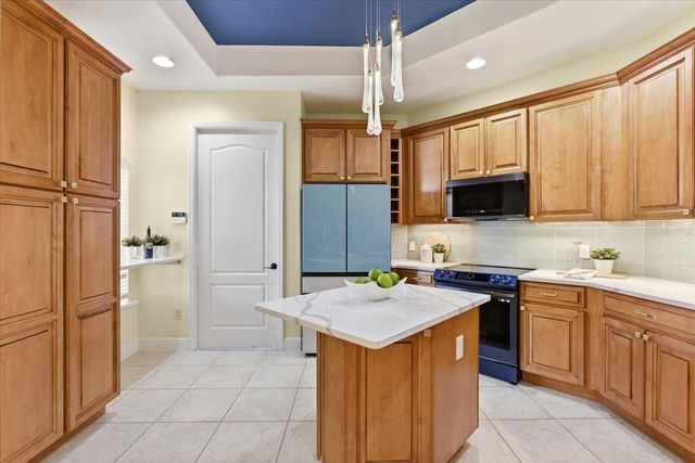 1064 CEASARS COURT, Mount Dora, FL 32757