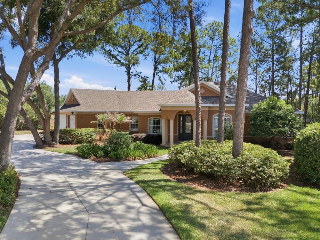 1064 CEASARS COURT, Mount Dora, FL 32757