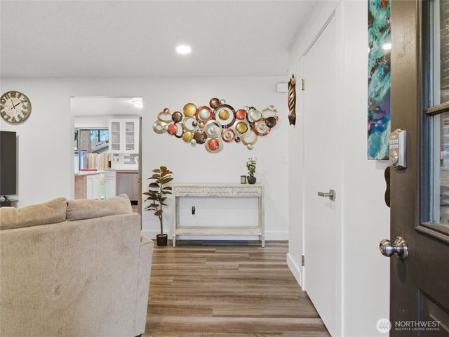 26223 189th Place SE, Covington, WA 98042