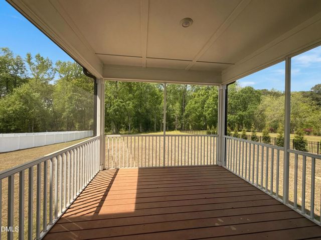 1717 Willow Landing Way, Willow Spring, NC 27592