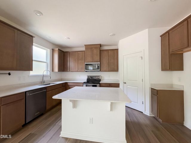 1717 Willow Landing Way, Willow Spring, NC 27592