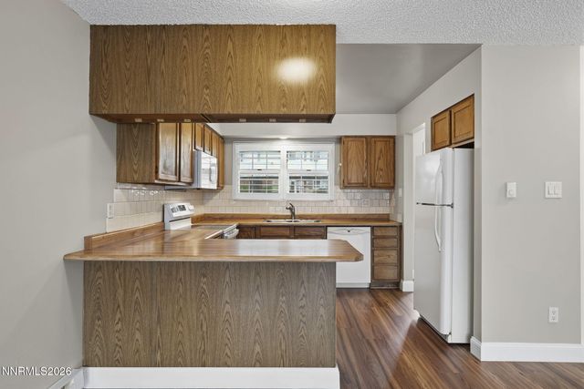 227 Smithridge Park, Reno, NV 89502