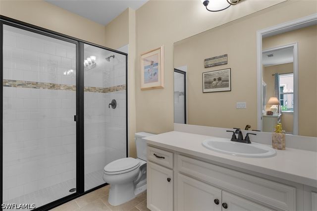 3865 Helmsman DR, Naples, FL 34120