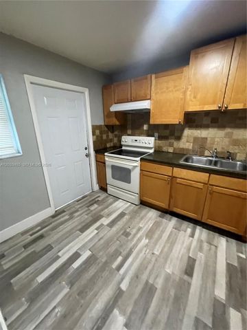 1532 SW 5th Place D, Fort Lauderdale, FL 33312