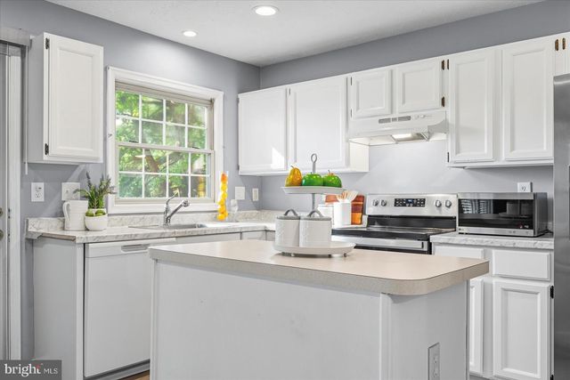 4144 TRENTHAM DR, Pikesville, MD 21208