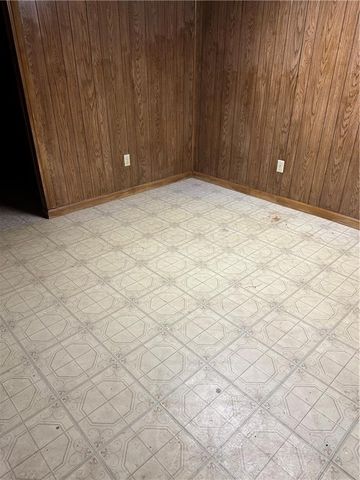 5277 Rosestone NW Drive, Lilburn, GA 30047