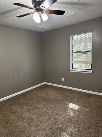 5277 Rosestone NW Drive, Lilburn, GA 30047