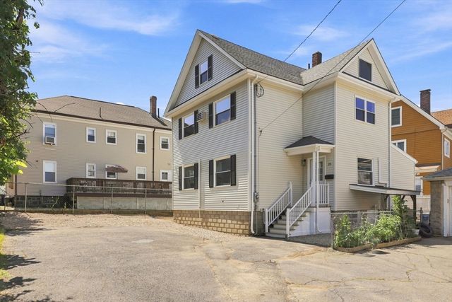 25 Leland St, Malden, MA 02148
