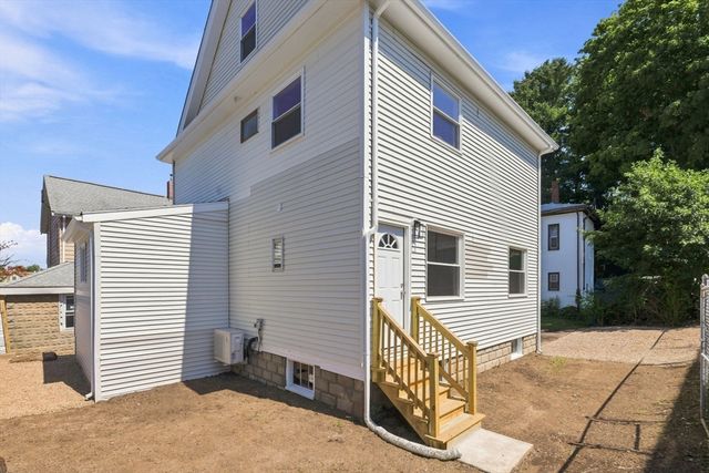 25 Leland St, Malden, MA 02148