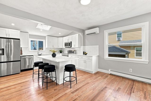 25 Leland St, Malden, MA 02148