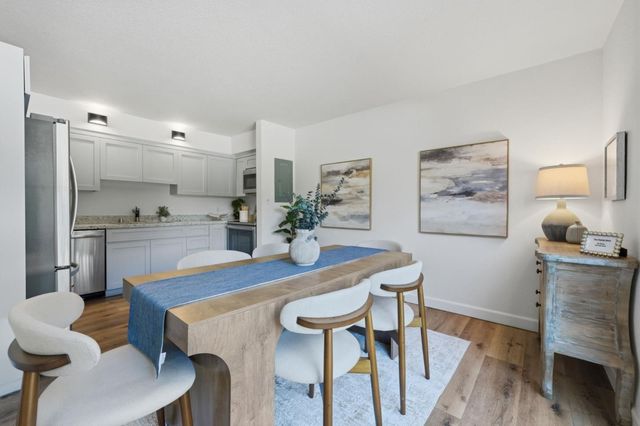 701 N Rengstorff Avenue 6, Mountain View, CA 94043