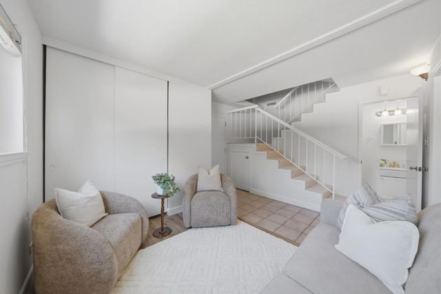 701 N Rengstorff Avenue 6, Mountain View, CA 94043