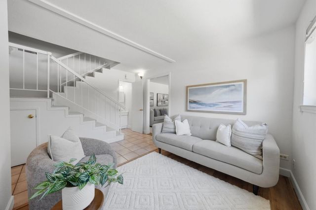 701 N Rengstorff Avenue 6, Mountain View, CA 94043