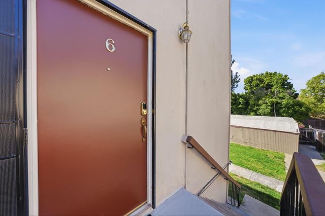 701 N Rengstorff Avenue 6, Mountain View, CA 94043