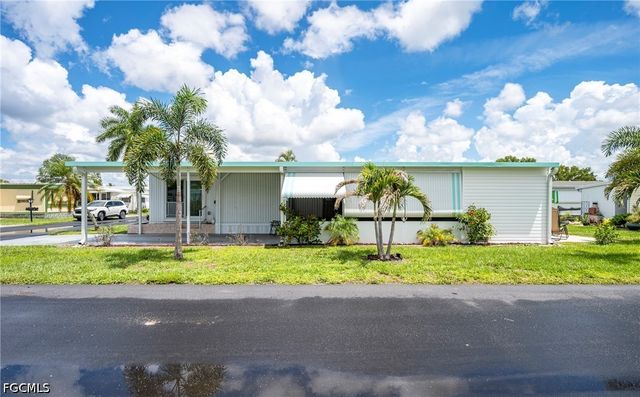 293 Edwardo AVE, Fort Myers, FL 33905