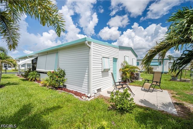 293 Edwardo AVE, Fort Myers, FL 33905